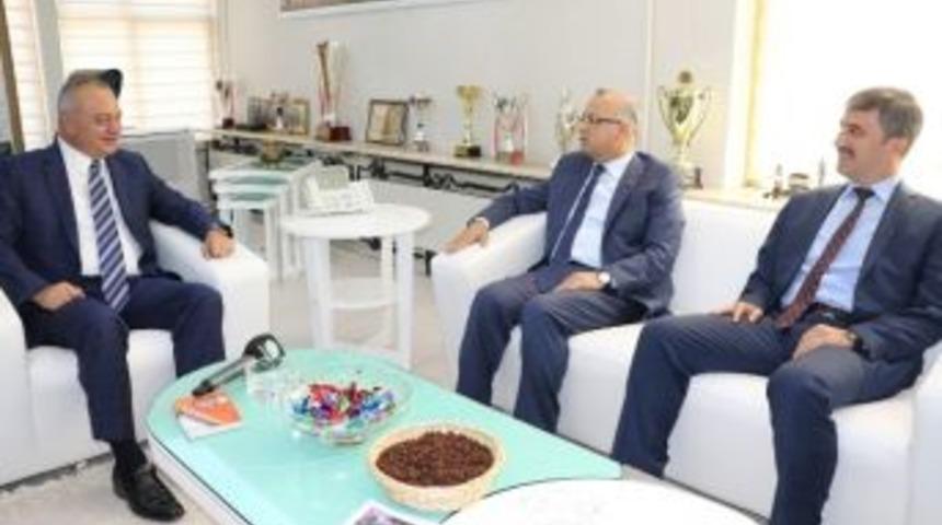 Başkan Erg&uuml;n, Şirin Ve Kayda&rsquo;yı Ağırladı