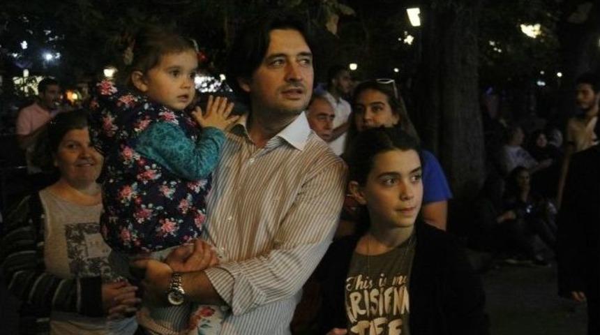 Kurtuluş T&uuml;rk&uuml;leri Big Band&rsquo;dan