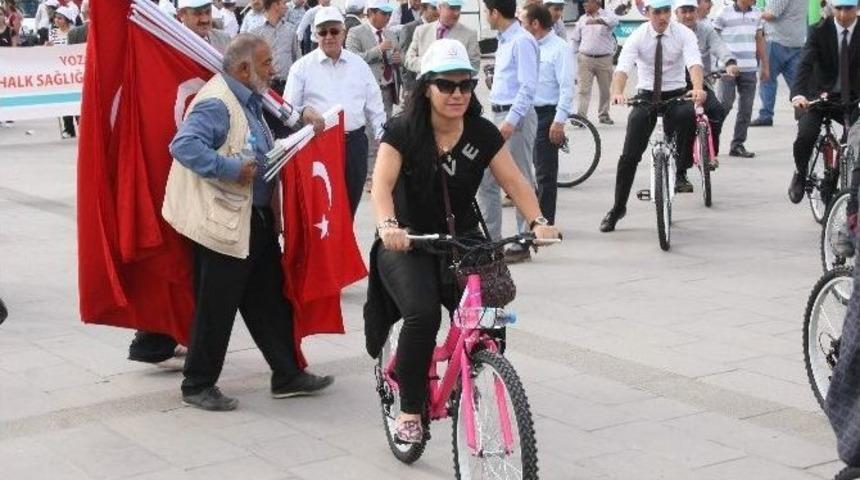 Yozgat Halk Sağlığı M&uuml;d&uuml;rl&uuml;ğ&uuml; Bisiklet Kullanımına &Ouml;nc&uuml;l&uuml;k Ediyor