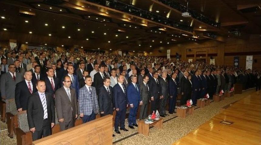 Başkan Tahmazoğlu&rsquo;na Eğitime Destek &Ouml;d&uuml;l&uuml;