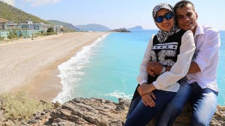 Mezitli Kart&rsquo;tan &Uuml;cretsiz Tatil Kazandılar