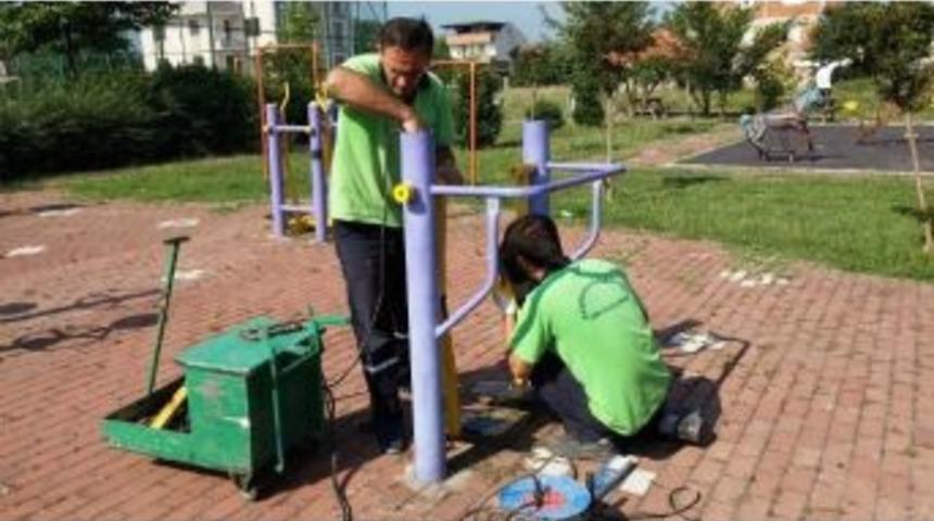 Başiskele&rsquo;nin Parklarına Bakım