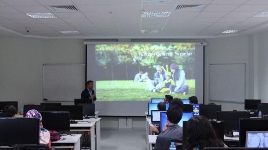 Turkcell, Geleceği &Uuml;niversitelerde Yazıyor