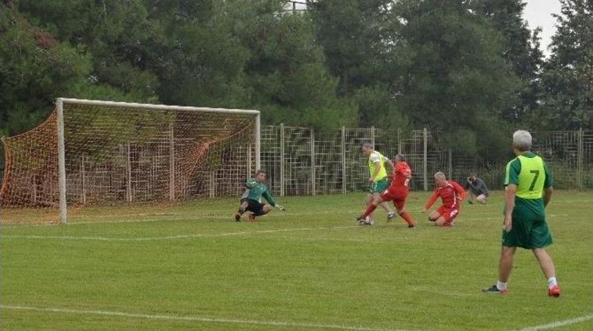 &Uuml;niversite İle Bursaspor&rsquo;dan Dostluk Ma&ccedil;ı