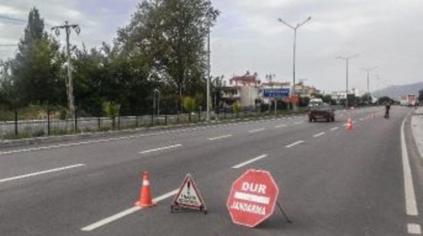 Yollarda M&uuml;lteci Kontrolleri Artırıldı