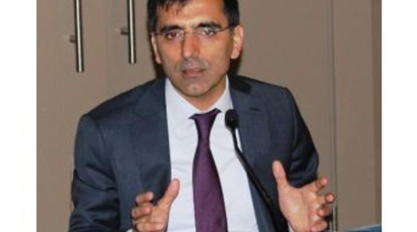 Kayıt Dışı İstihdamın &Ouml;n&uuml;ne Ge&ccedil;iliyor