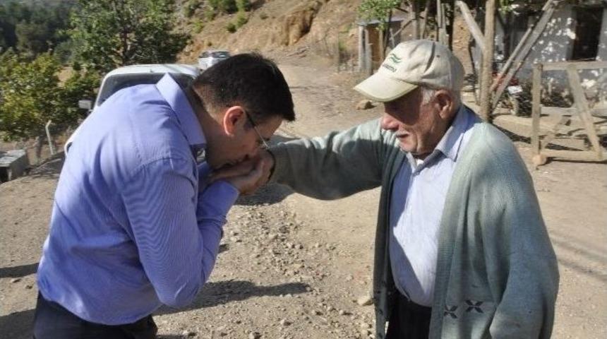 Ak Partili K&uuml;&ccedil;&uuml;kcan, Se&ccedil;im &Ccedil;alışmasına Kozan&rsquo;dan Başladı