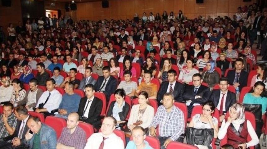 Hakkari&rsquo;de Yeni Atanan &Ouml;ğretmenlere Uyum Eğitim Semineri Verildi