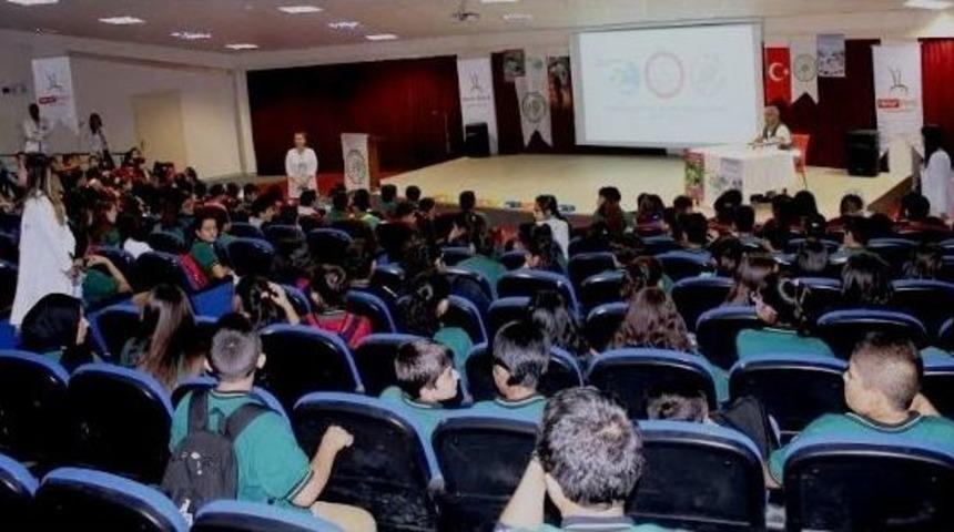 Iğdır&rsquo;da D&uuml;nya Hayvanları Koruma G&uuml;n&uuml; Seminerleri