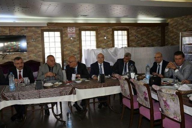 Manisa’ya Hizmet İçin Toplandılar