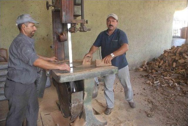 Fethiye’de Odun Ve Kömür Satışları Hızlandı