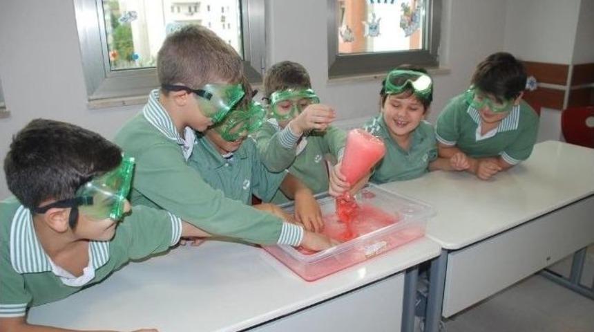 Nil&uuml;fer&rsquo;de Eğlenceli Bilim Devri