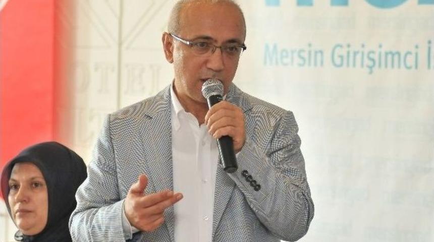 Eski Bakan Elvan Mersin Giad &Uuml;yeleriyle Bir Araya Geldi