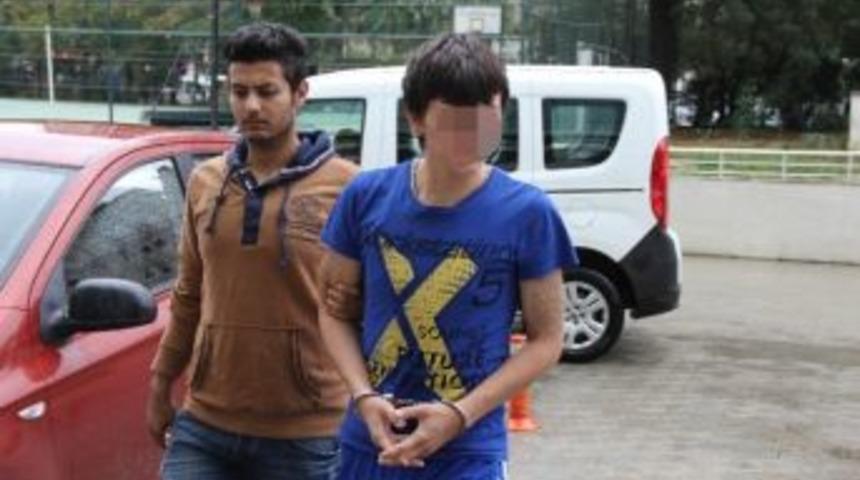 Gezmek İçin 3 Araç, 1 Motosiklet Çaldı