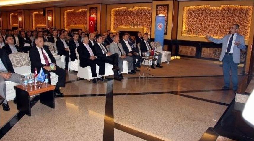 Türk-iş Konfederasyonu’ndan ‘iş Sağlığı Ve Güvenliği Eğitim Semineri