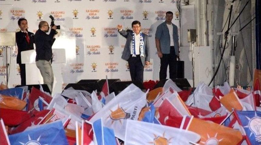 Ak Parti Erzurum İl Başkanı Fatih Yeşilyurt: &ldquo;erzurumlular Ak Parti&rsquo;mizi Yine Yalnız Bırakmadı&rdquo;