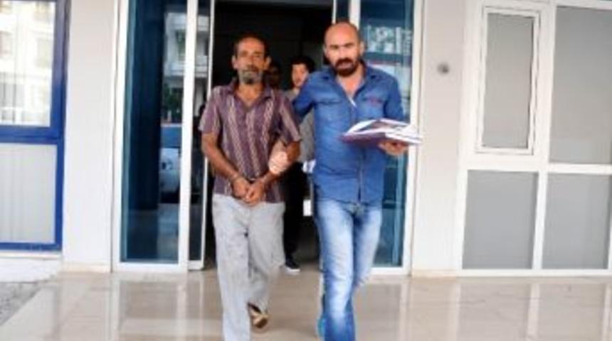 Alanya’da İki Kişiyi Yaralayan Hurdacı Tutuklandı