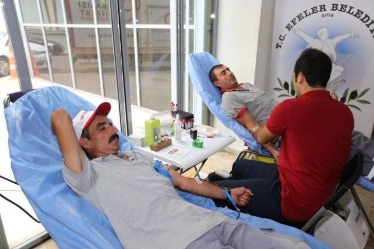 Efeler Belediyesi’nden Anlamlı Bağış G4