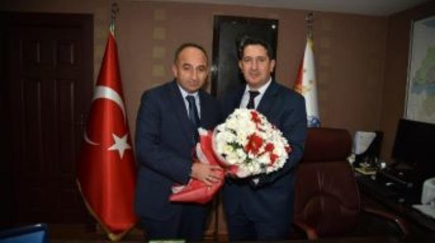 Başkan &Uuml;z&uuml;lmez&rsquo;den, Yeni Emniyet M&uuml;d&uuml;r&uuml;&rsquo;ne Ziyaret