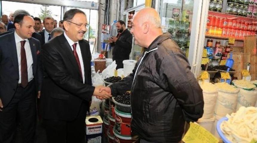 Özhaseki Ve Karayel Kapalı Çarşı İle Kazancılar Çarşısı Esnafını Ziyaret Etti