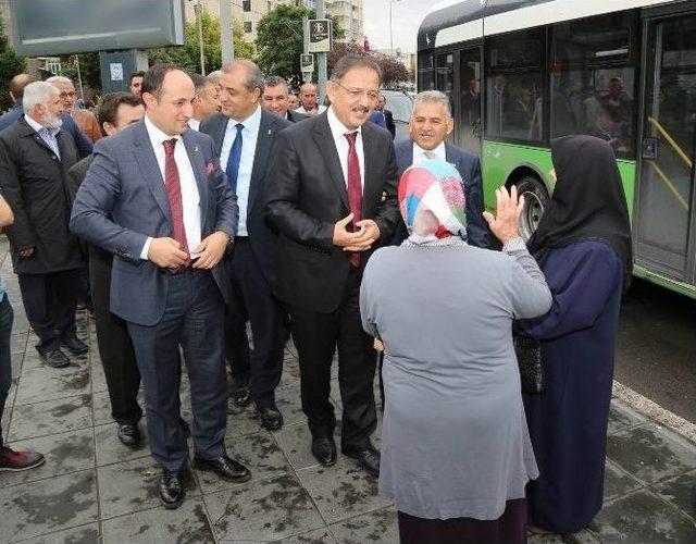 Özhaseki Ve Karayel Kapalı Çarşı İle Kazancılar Çarşısı Esnafını Ziyaret Etti