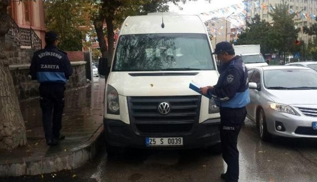 B&uuml;y&uuml;kşehir&rsquo;in Zabıtaları, &Ouml;ğrenci Servislerini Denetledi