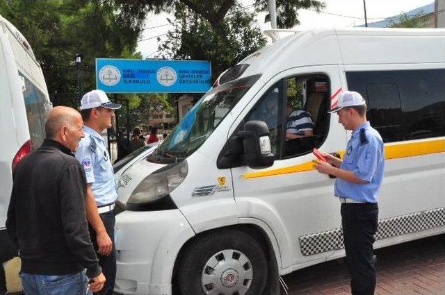 Okul Servislerine Sıkı Denetim