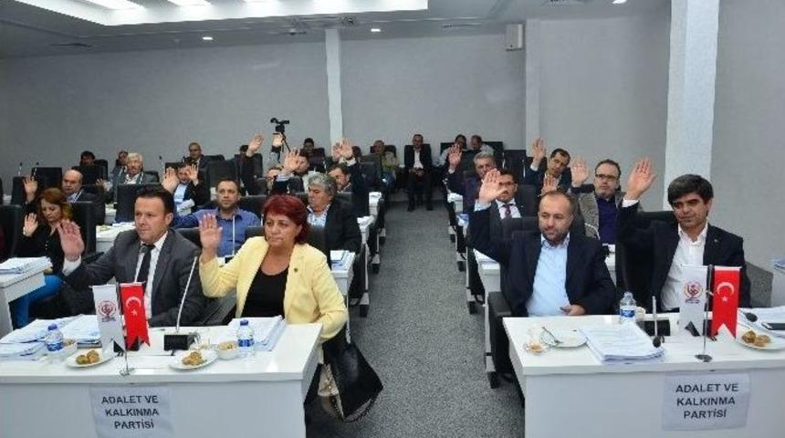 Altıeyl&uuml;l Belediye Meclisi&rsquo;nde Değişim