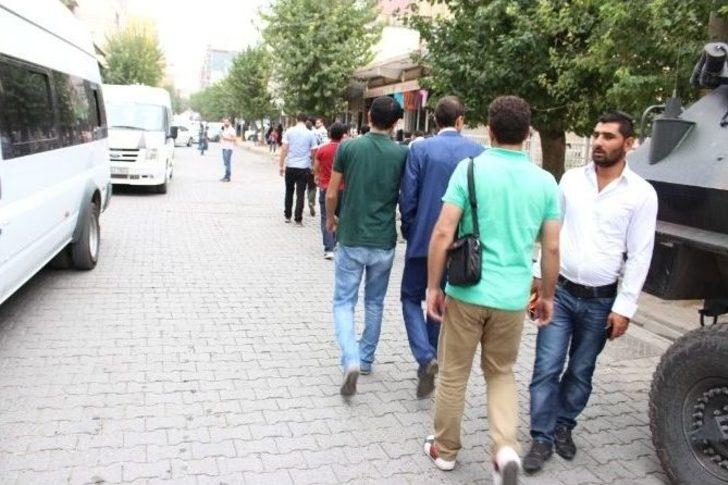 Teröristlerin 20 Öğretmeni Kaçırması G5