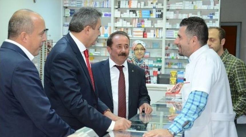 Emin &Ccedil;ınar, Esnafları Ziyaret Etti