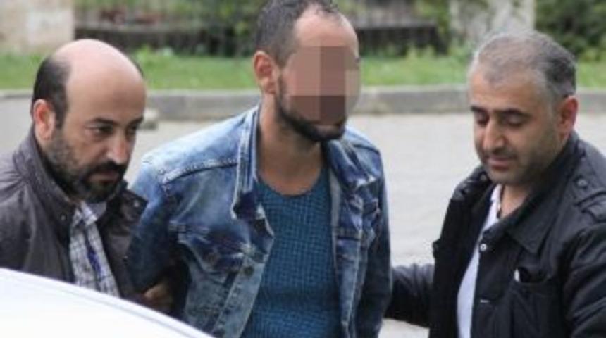 T&uuml;fekle 2 Kişiyi Yaralayan Şahıs Adliyede