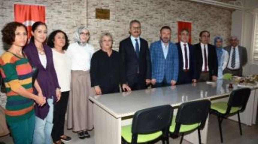 &Ouml;ğretmenler Odası Hizmete Girdi