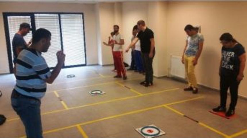 Engellilere Y&ouml;nelik Hemsball Kursu Başladı