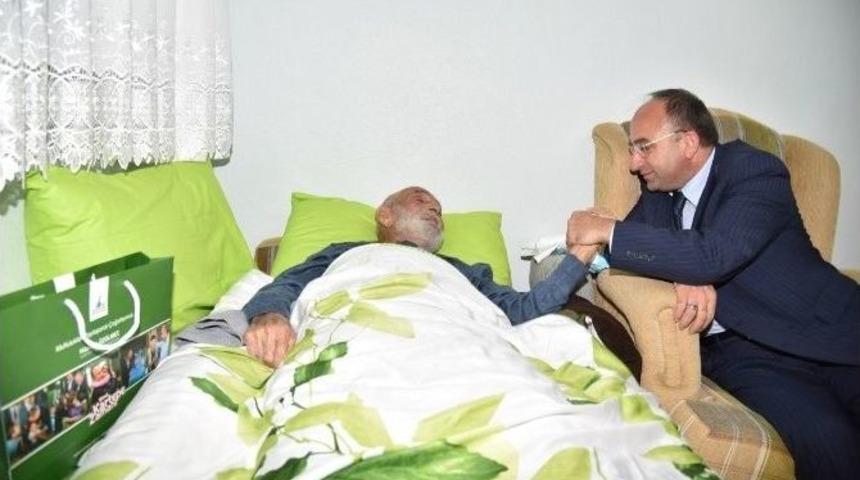 &Uuml;z&uuml;lmez, Suadiyeli Hacıları Ziyaret Etti