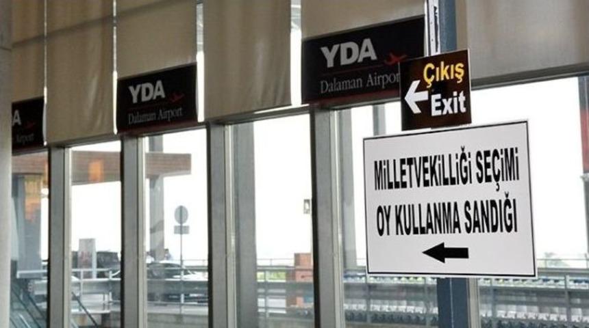Dalaman Havalimanında Oy Kullanma İşlemi Başladı