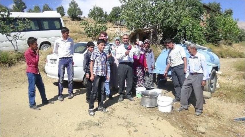 Su Şebekesi Olmayan Mahalleden Su Parası Alındığı İddiası