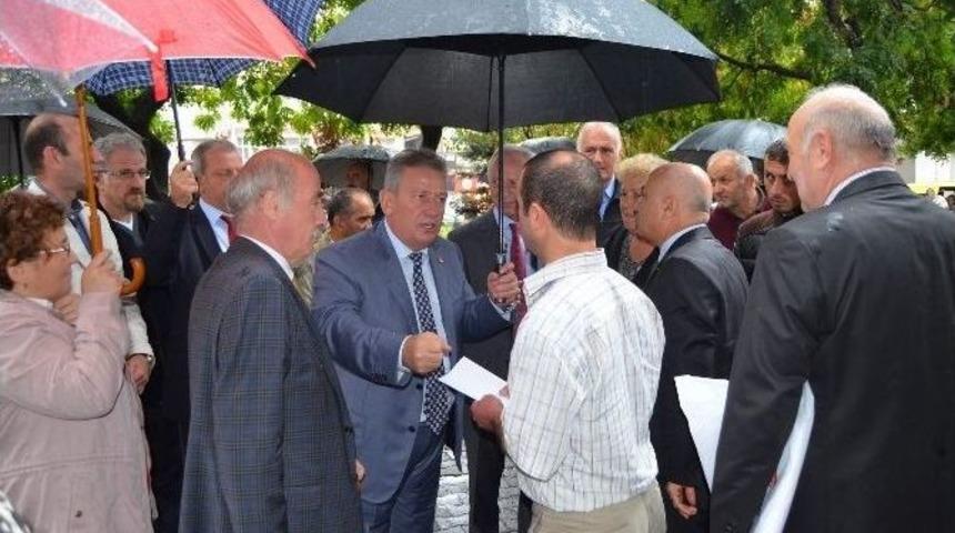 Pekşen, Digit&uuml;rk&rsquo;e Tepki G&ouml;sterdi