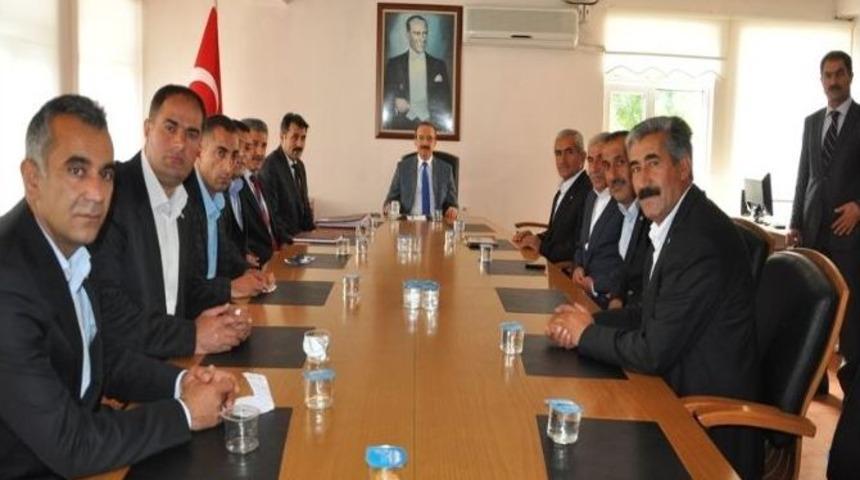 K&ouml;y Muhtarlarından Vali Yavuz&rsquo;a Ziyaret
