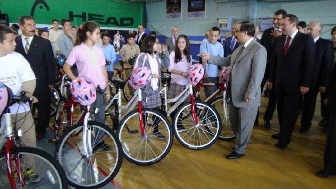 &ldquo;t&uuml;rkiye Sağlıklı Beslenme Ve Hareketli Yaşam Programı&rdquo; Kapsamında Bisiklet Dağıtım Programı Ger&ccedil;ekleşti