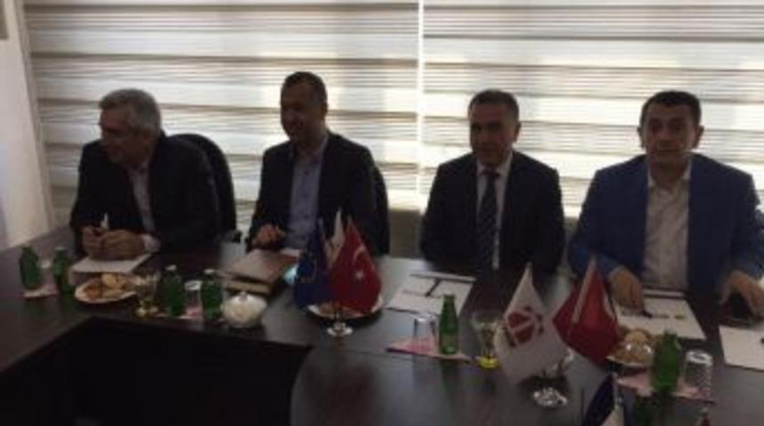 Ak Partili Vekil Adaylarından Güngiad’a Ziyaret