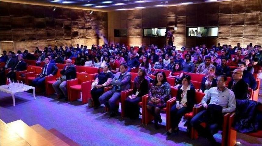 Afet Y&ouml;netimi Ve Meteoroloji &Ouml;ğretim &Uuml;yesi Prof. Dr. Mikdat Kadıoğlu: