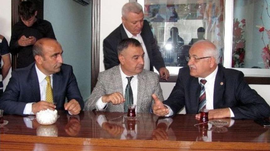 Milletvekili Adayı Erdoğan, Demir D&ouml;vd&uuml;