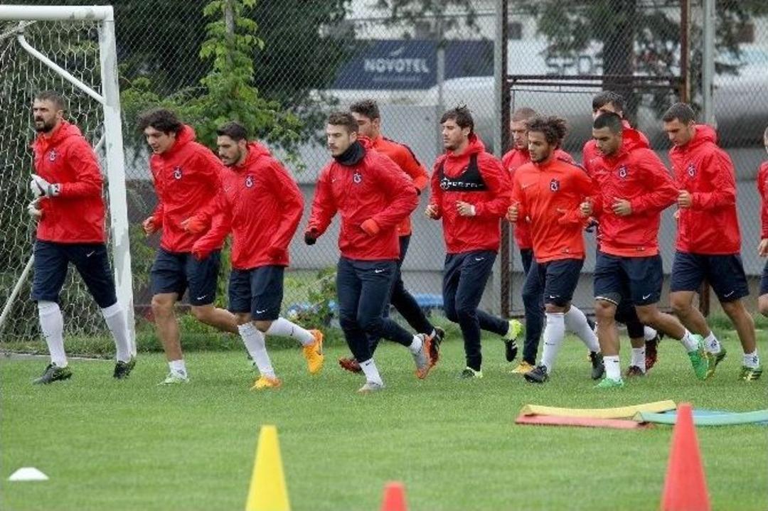 Trabzonspor, Mersin İdmanyurdu Ma&ccedil;ı Hazırlıklarını S&uuml;rd&uuml;rd&uuml;