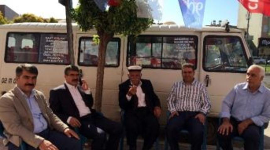 Ak Parti Milletvekili Fırat, Chp Karargahını Ziyaret Etti