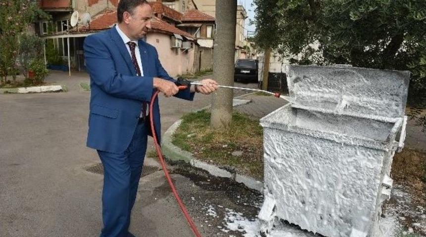 Mahallelere 400 &Ccedil;&ouml;p Konteynırı