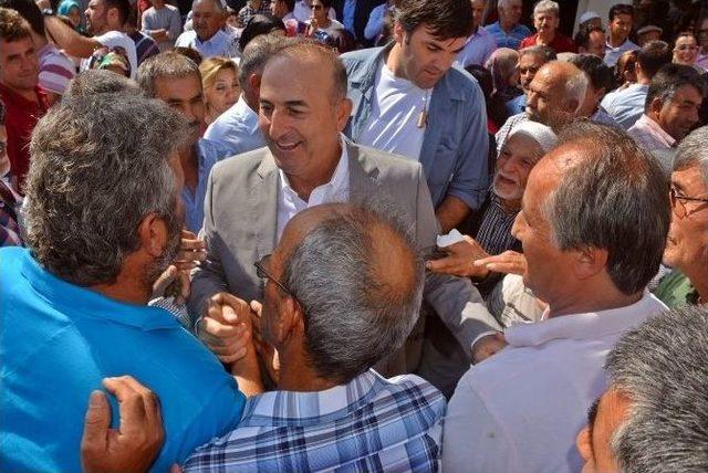 Çavuşoğlu’ndan Demre’ye Müjdeli Haberler