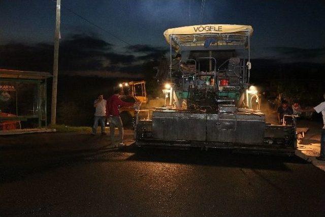 Adapazarı Belediyesi Asfalt &Ccedil;alışmalarını S&uuml;rd&uuml;r&uuml;yor 2