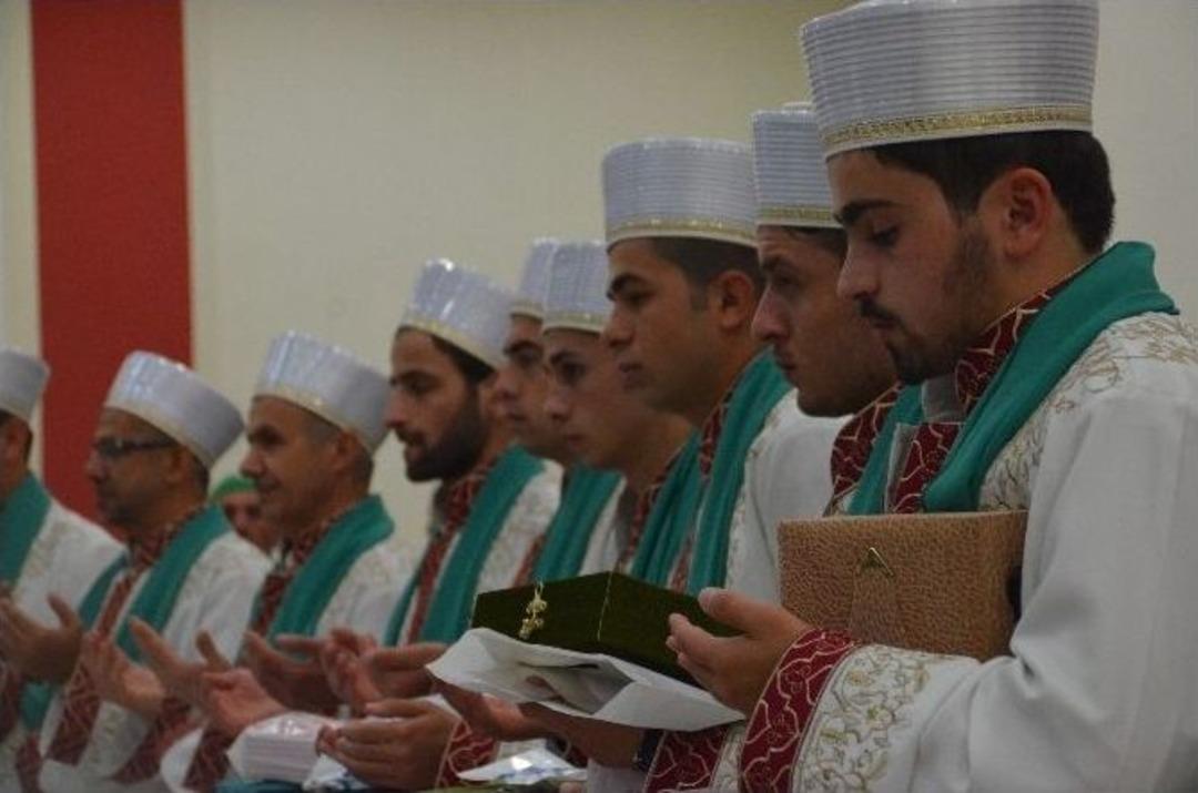 Tosya&rsquo;da 10 Hafız İ&ccedil;in İcazet Merasimi D&uuml;zenlendi