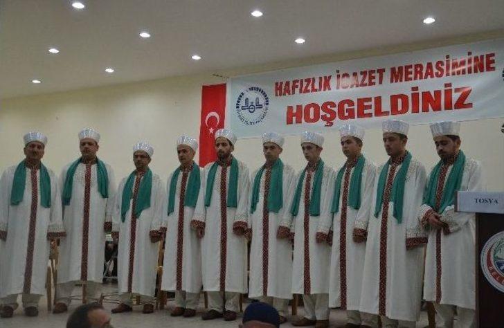 Tosya’da 10 Hafız İçin İcazet Merasimi Düzenlendi G1