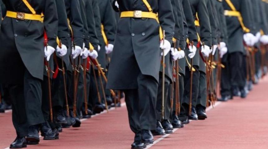 FET&Ouml;'n&uuml;n akılalmaz planı! Liste USB bellekte bulundu